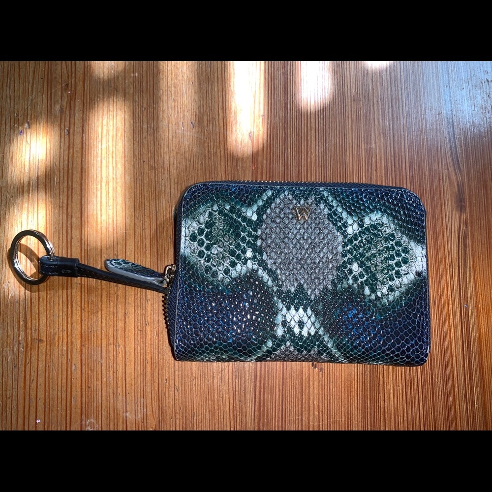 Kelly Wynne money maker mini wallet!